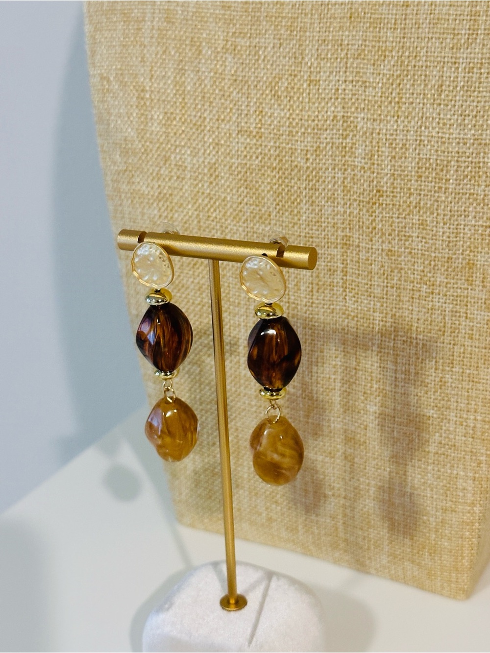 Fashion Jewelry Gold-Tone Earrings with Brown and Amber Beads